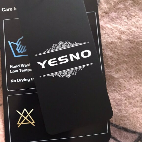 YESNO Women’s Cat Sweater Pullover Oversized Wool Blend Allover Size Medium - Picture 6 of 8